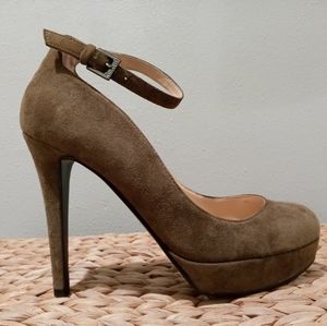 GUESS Olive-Green Suede Heels